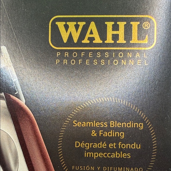 Wahl Professional Magic Clip Cordless Clipper - Burgundy - Picture 11 of 13